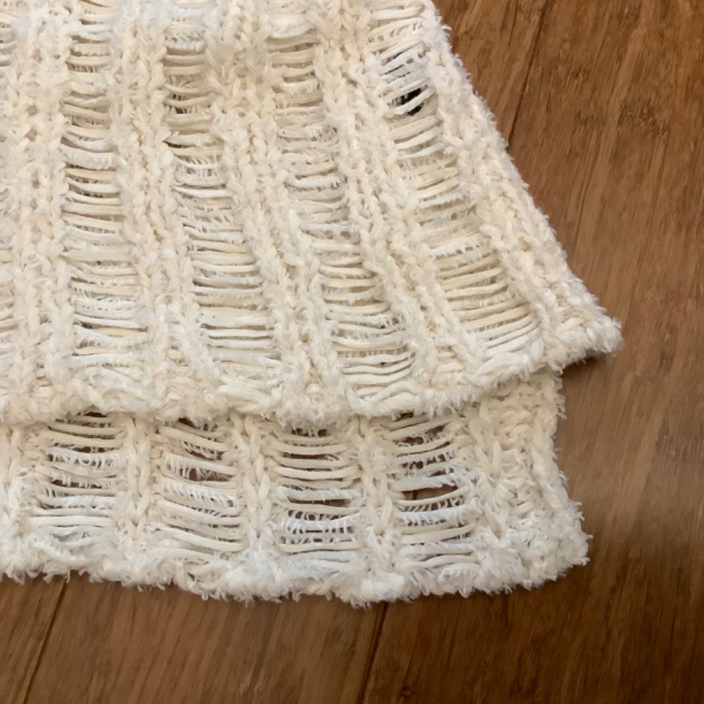Zara Distressed Knit Tank - Picture 3 of 4